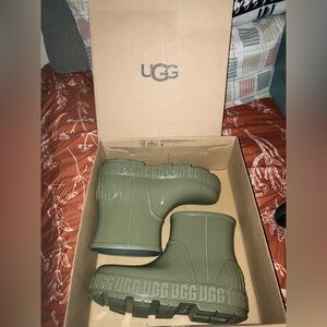UGG Drizlita Rain Boots
